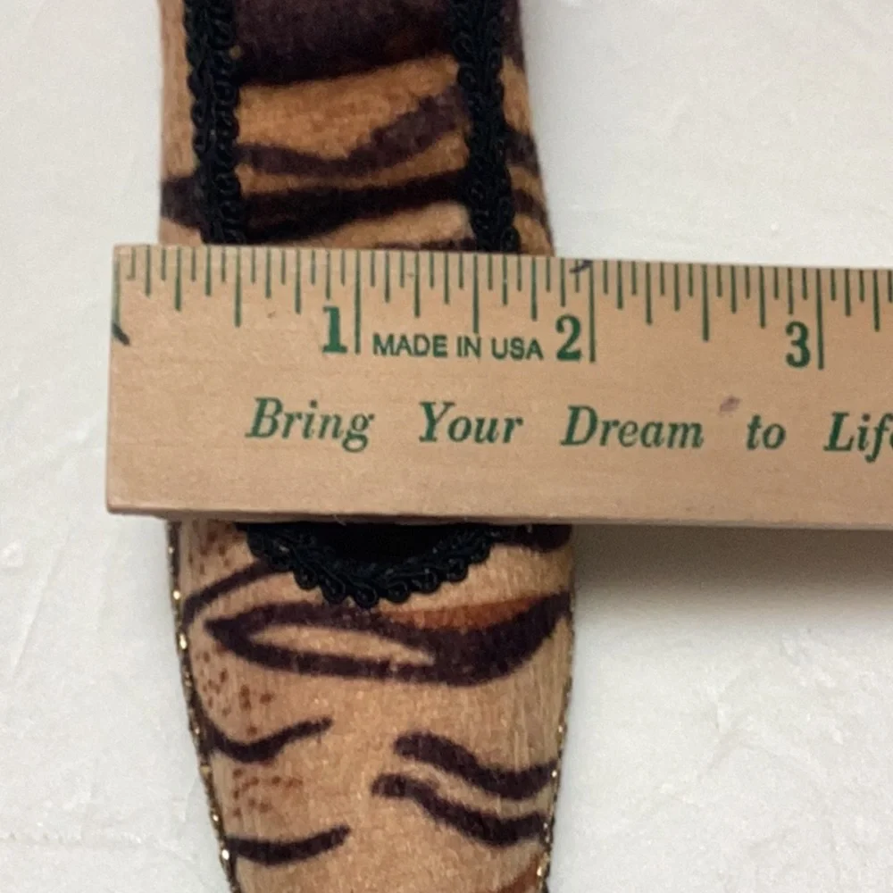 Darice Animal Print Shoe Ring Holder